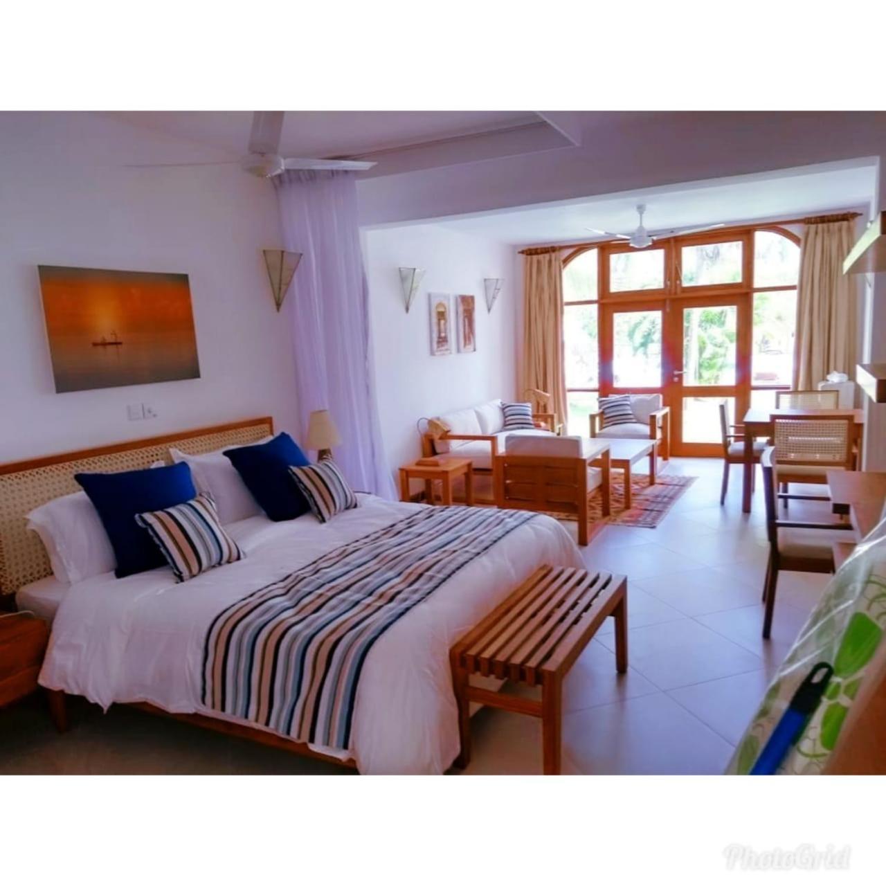 Mbili Kuwili Studio Suites Diani Beach Kültér fotó