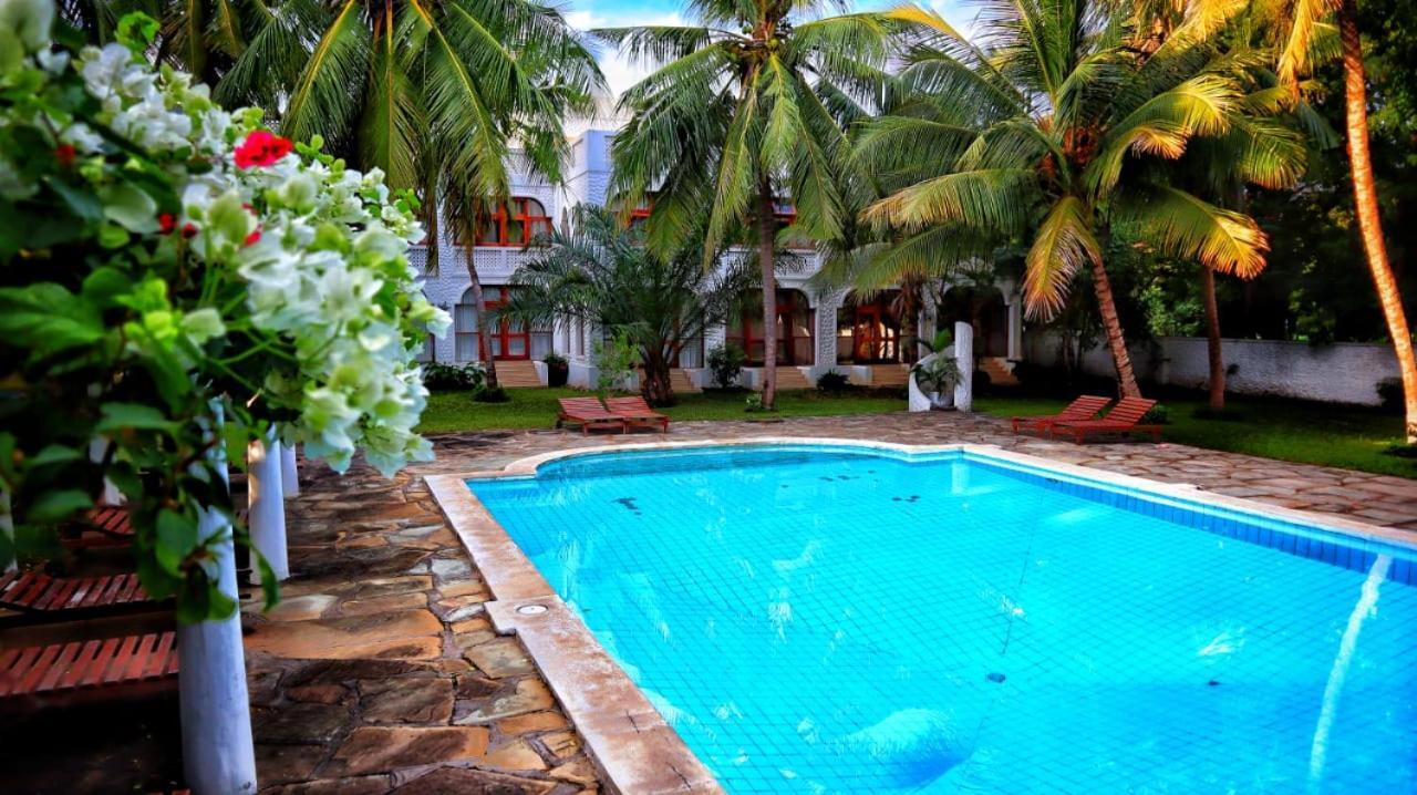 Mbili Kuwili Studio Suites Diani Beach Kültér fotó